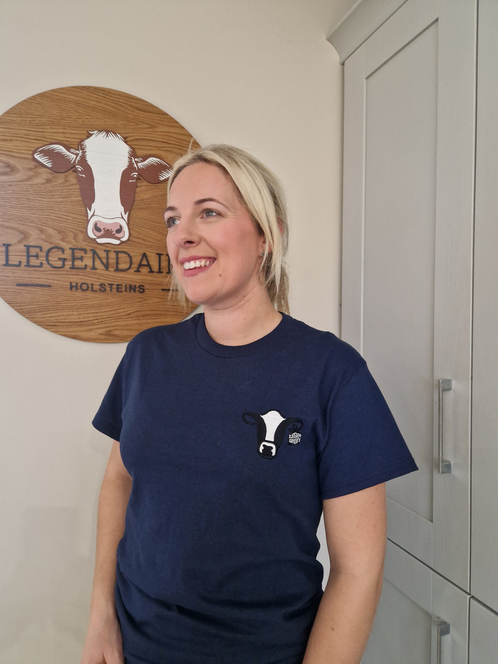 Legendairy Cow | Unisex Tee