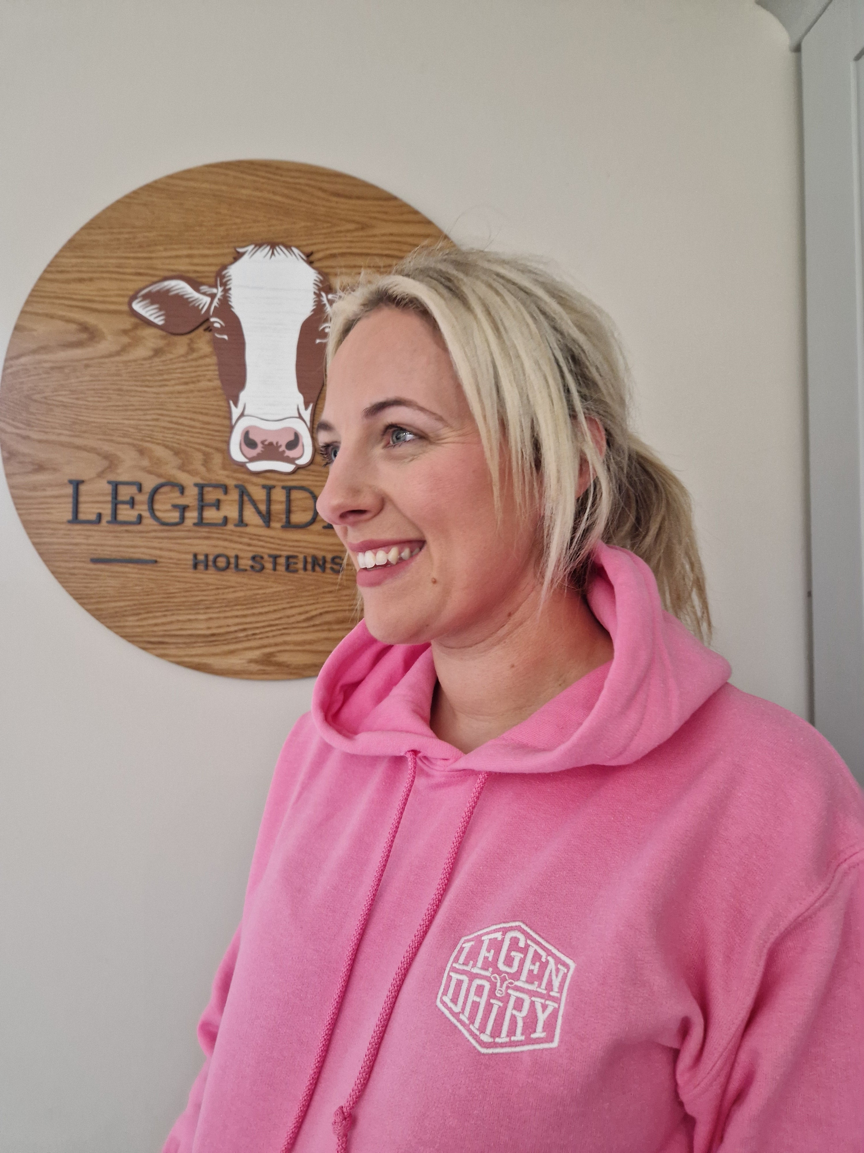 Legendairy Logo | Unisex Hoodie