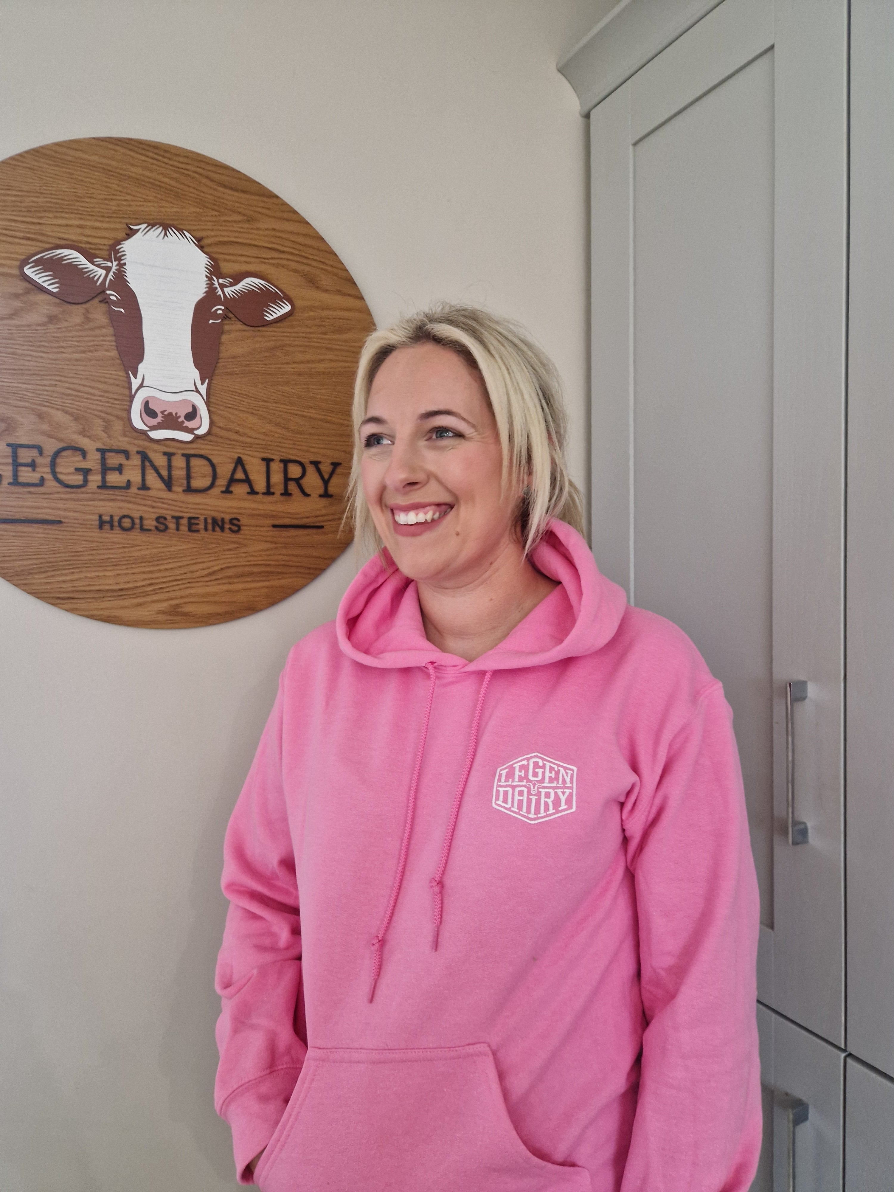 Legendairy Logo | Unisex Hoodie