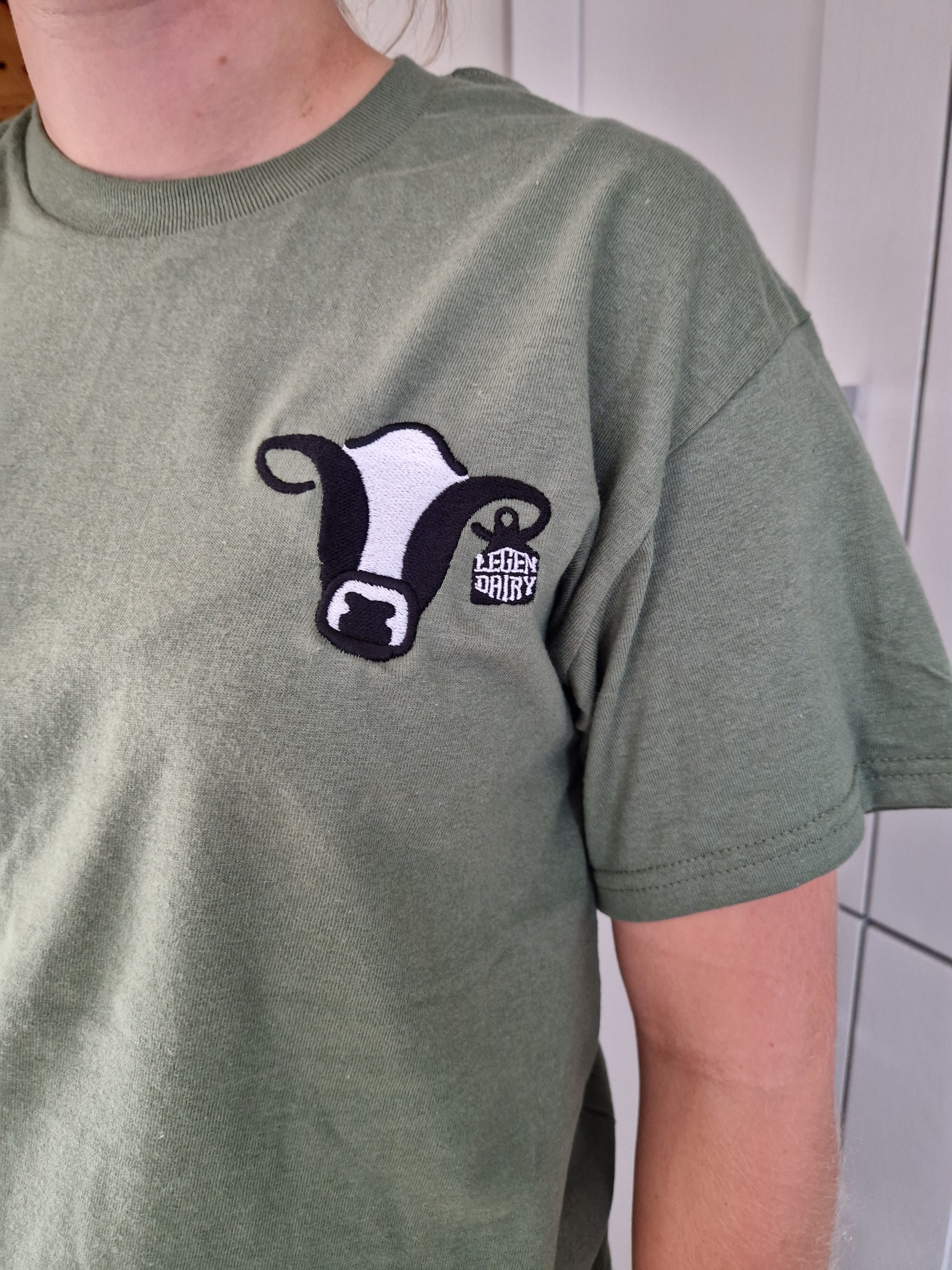 Legendairy Cow | Unisex Tee